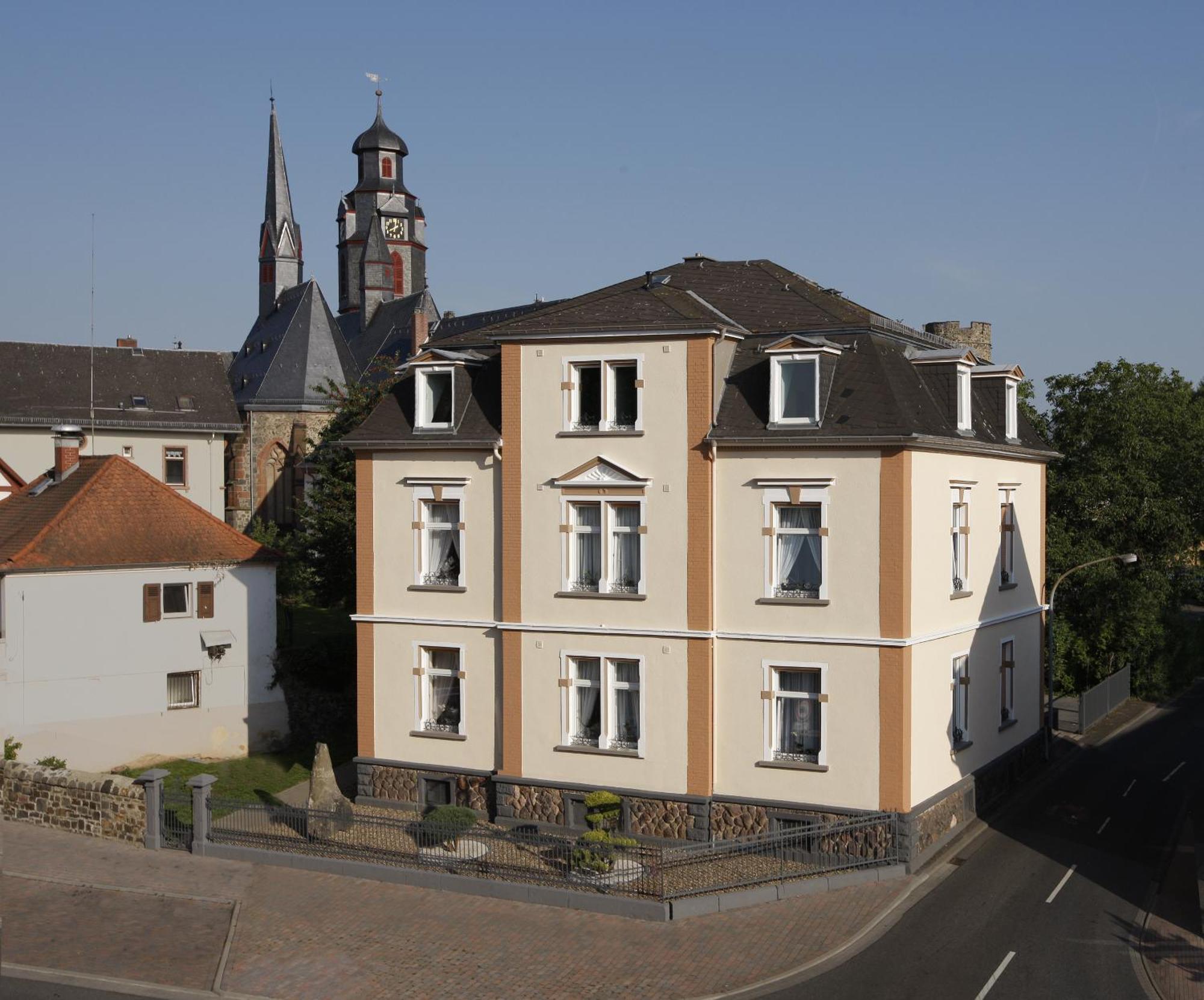 Hotel Hessischer Hof Butzbach Eksteriør billede